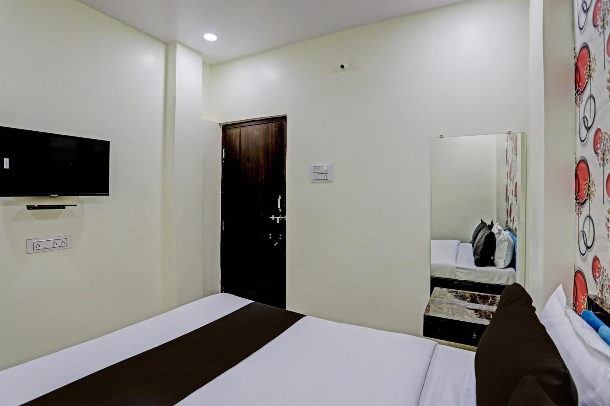 Hotel O P S Nágpur Exteriér fotografie